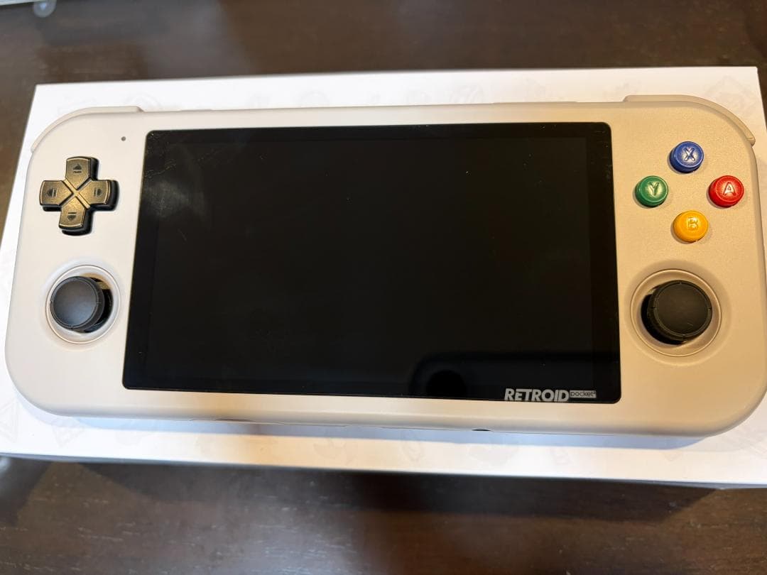 Retroid Pocket 3+ レトロイドポケット3プラス 16bitカラー