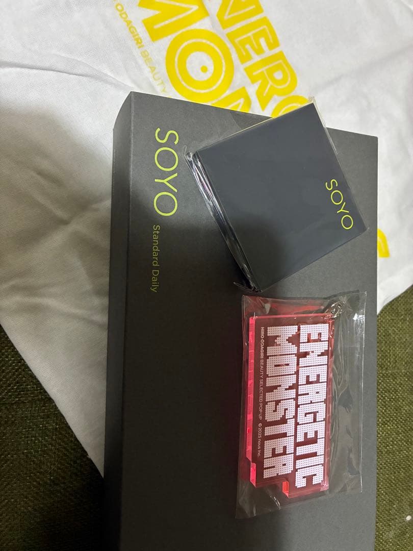 SOYO メイクブラシセット + ポップアップイベントグッズ