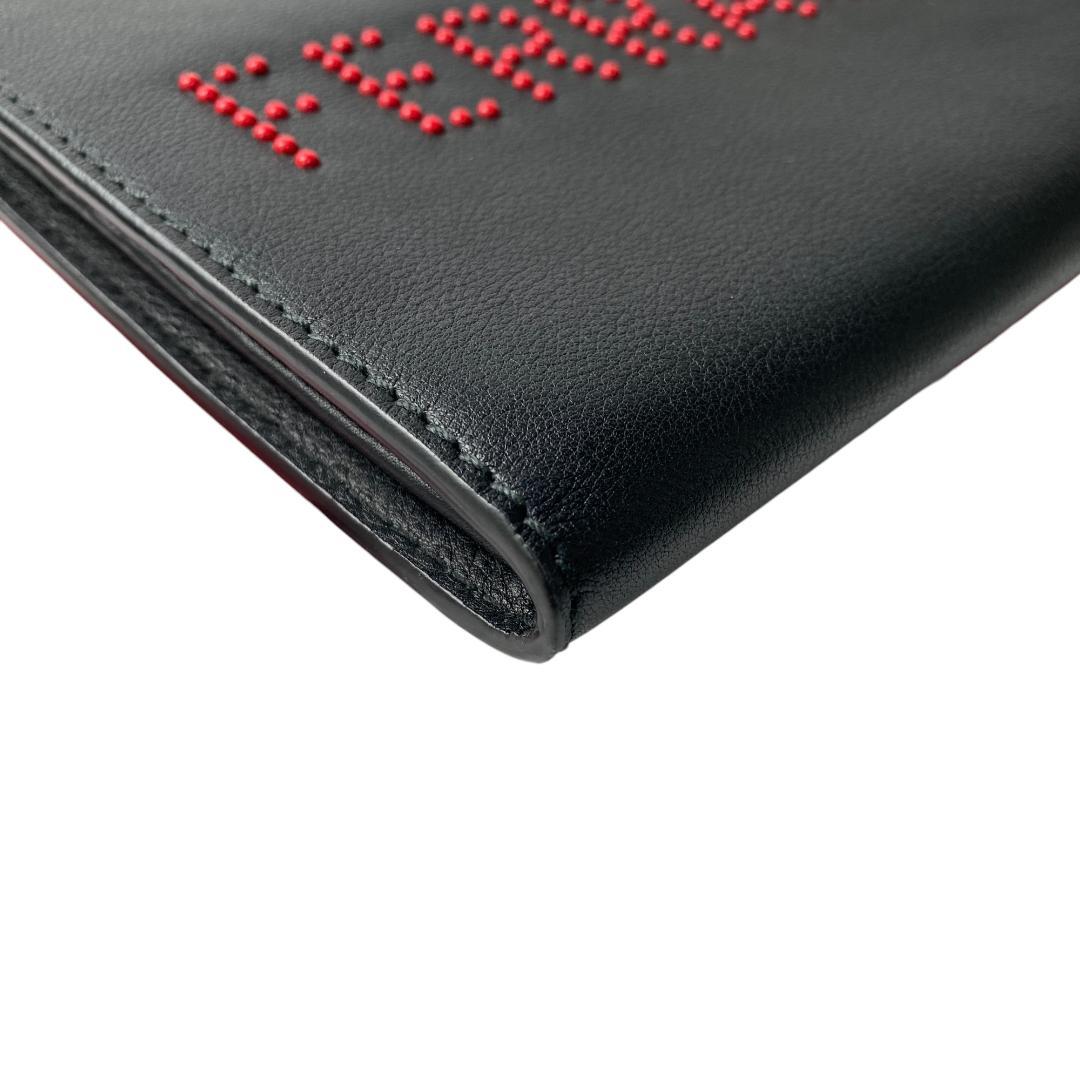 美品 フェラガモFERRAGAMO クラッチバッグ ロゴスタッズ 24-A121