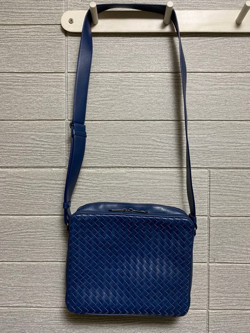 極美品　BOTTEGA Veneta メンズショルダーバッグ