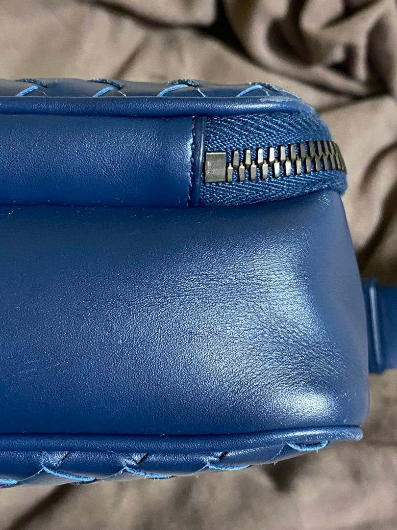 極美品　BOTTEGA Veneta メンズショルダーバッグ