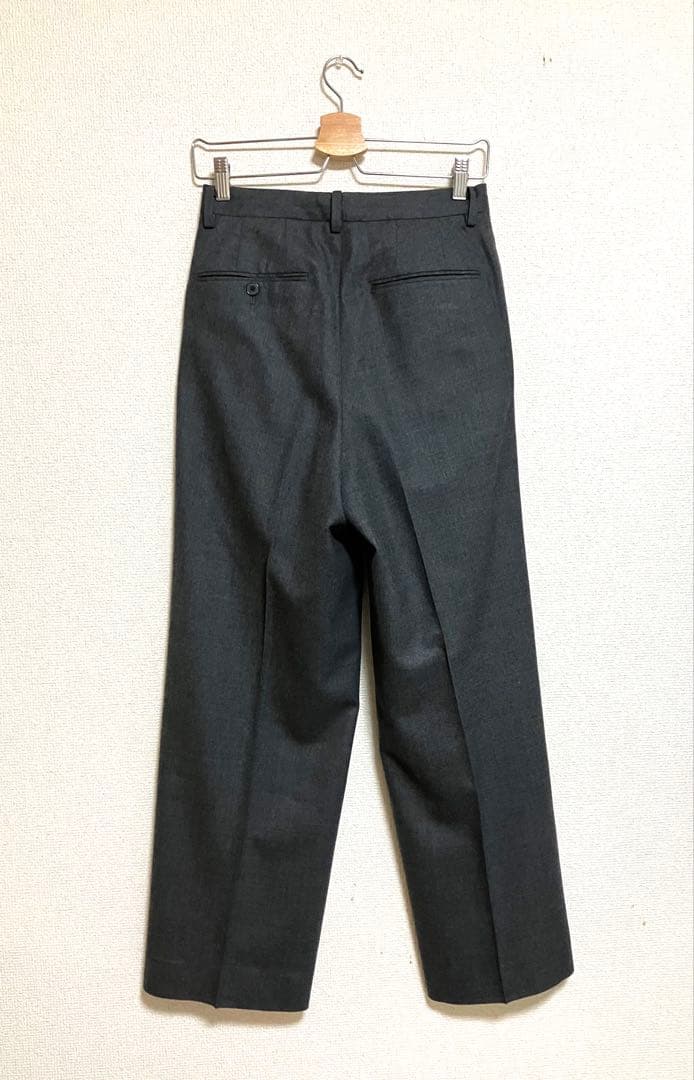 美品AURALEE ✖️伊勢丹　SUPER LIGHT WOOL SLACKS 0