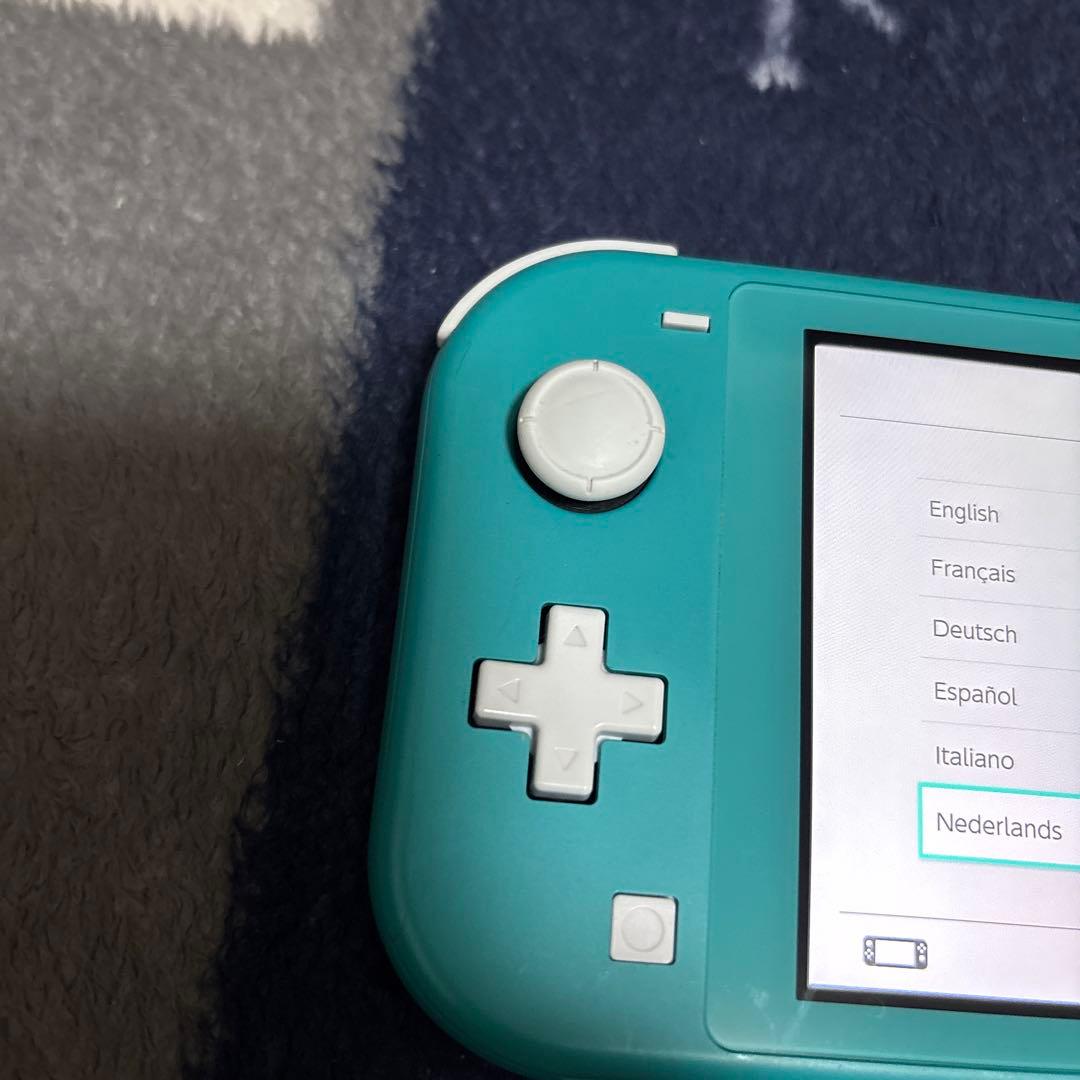 Nintendo Switch Liteターコイズとどうぶつの森、真女神転生V