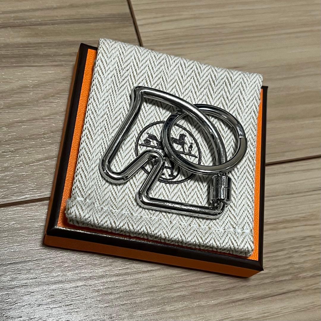 HERMES シュヴァル キーホルダー キーリング