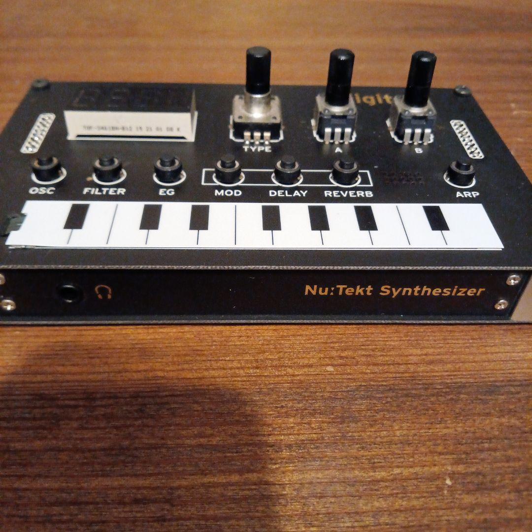 KORG Nu:Tekt Synthesizer 25キー