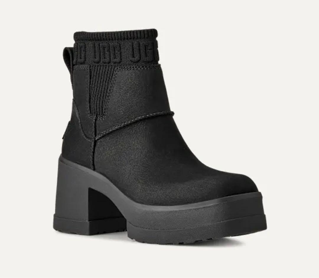 新品 UGG モクシー チェルシー Moxy Chelsea 厚底ブーツ