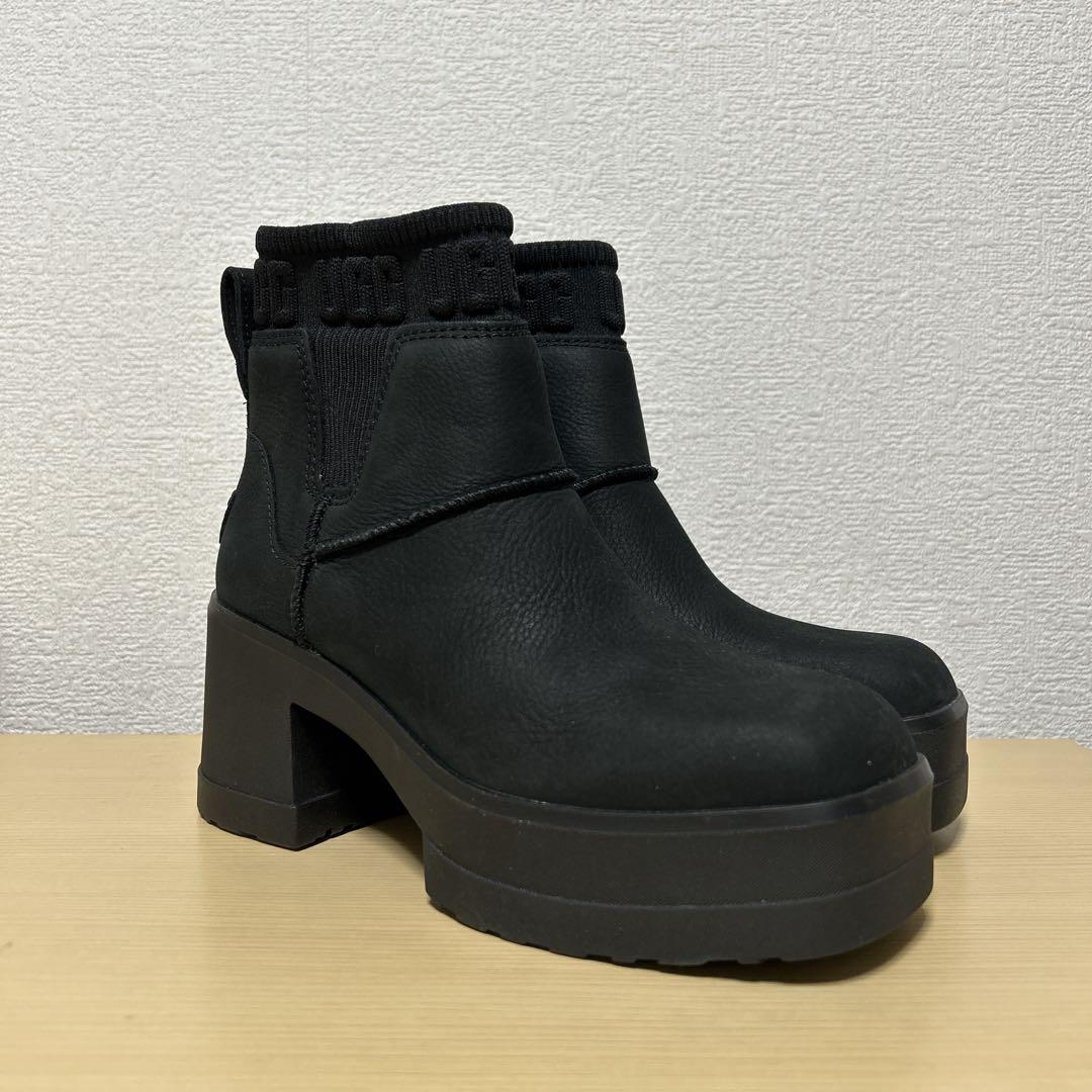 新品 UGG モクシー チェルシー Moxy Chelsea 厚底ブーツ