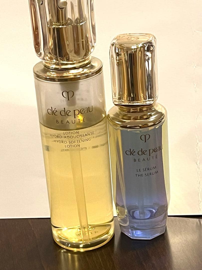 クレ・ド・ポー　化粧水と美容液のセット