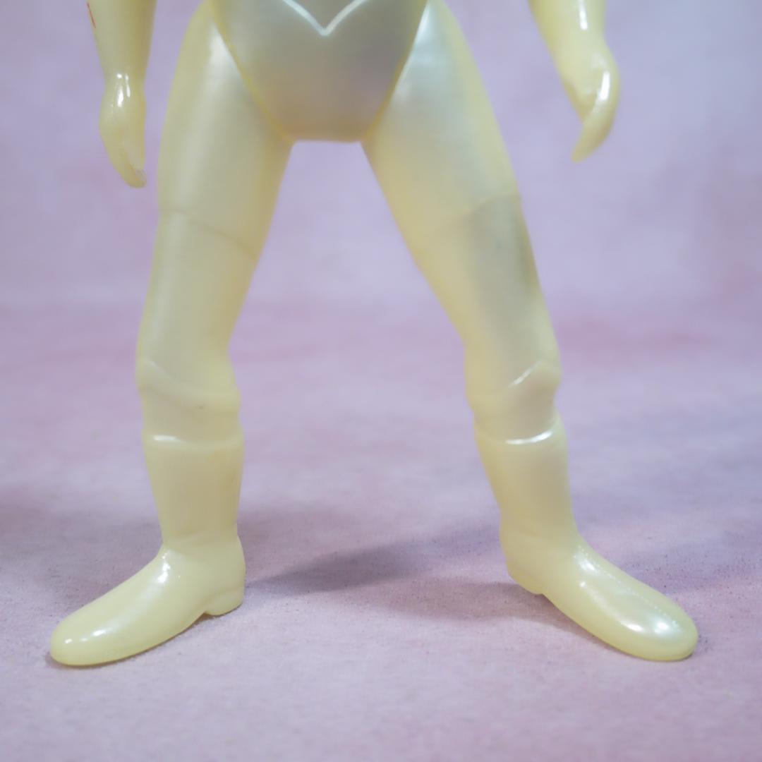 ポピー　ブルマァク復刻　ウルトラマン　蓄光ソフビ