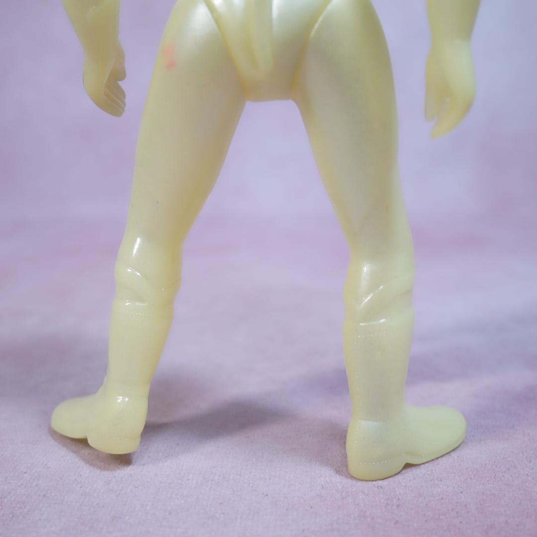 ポピー　ブルマァク復刻　ウルトラマン　蓄光ソフビ