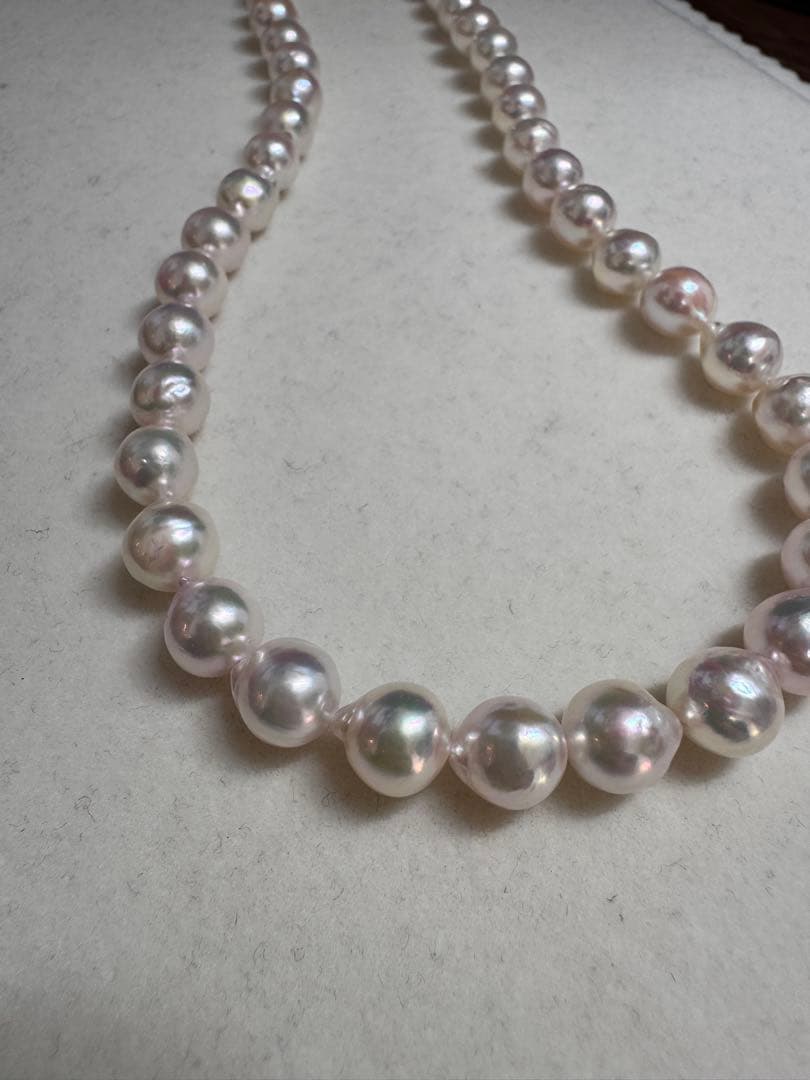 新品　てりツヤ花珠級干渉色抜群アコヤパールネックレス