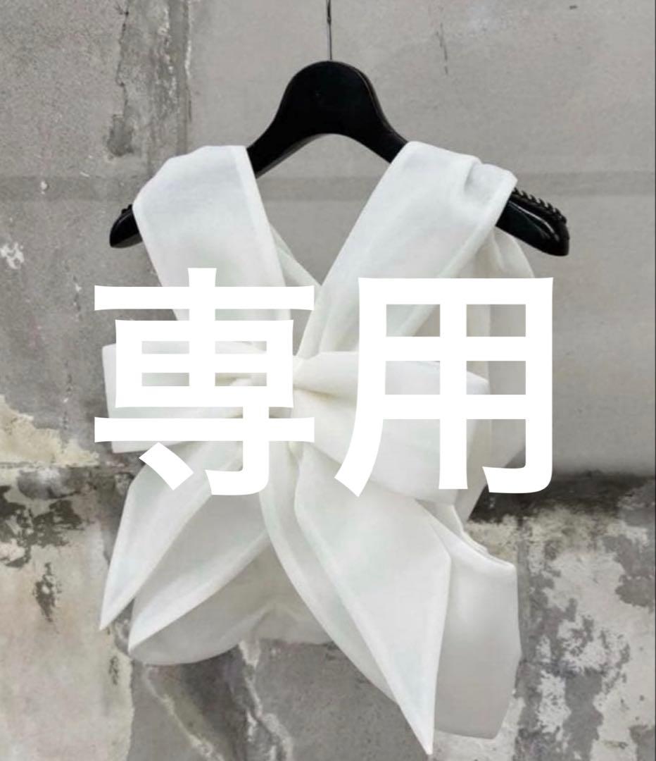 litmus her praha ハープラハ　リボン　ハーネス　白　ビスチェ