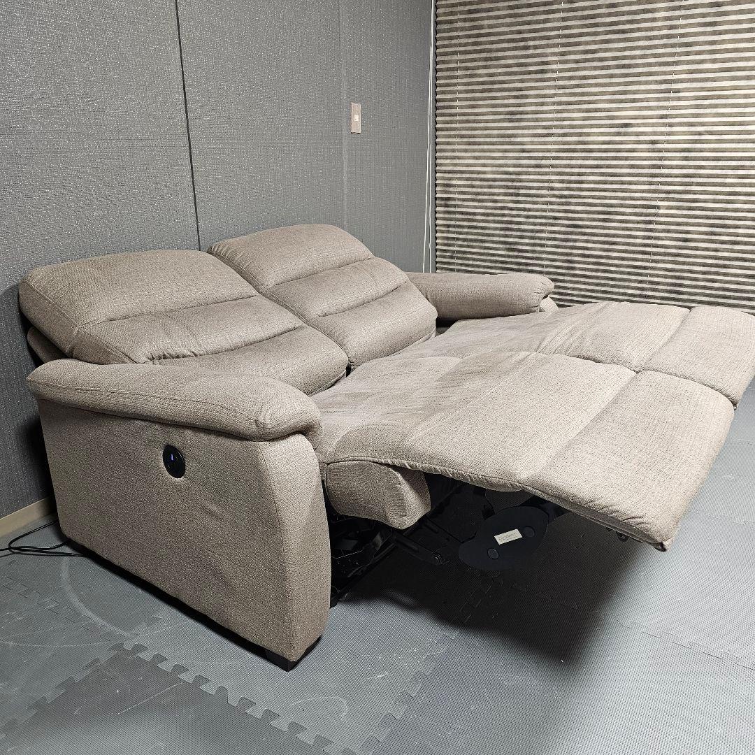 定価:98,000円 電動リクライニングソファ　2人掛け　ニトリ ビリーバUSB