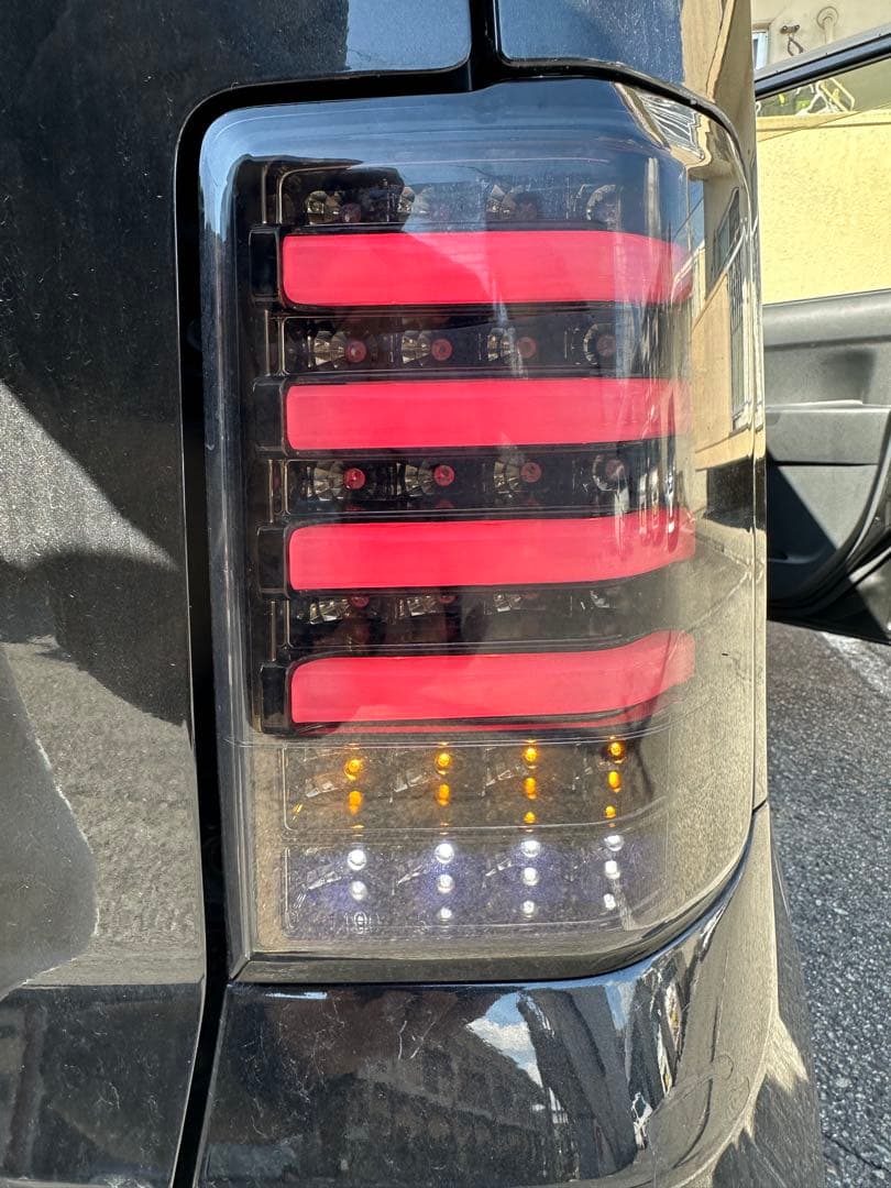 ムーブ　コンテ　LEDテールランプ スモーク