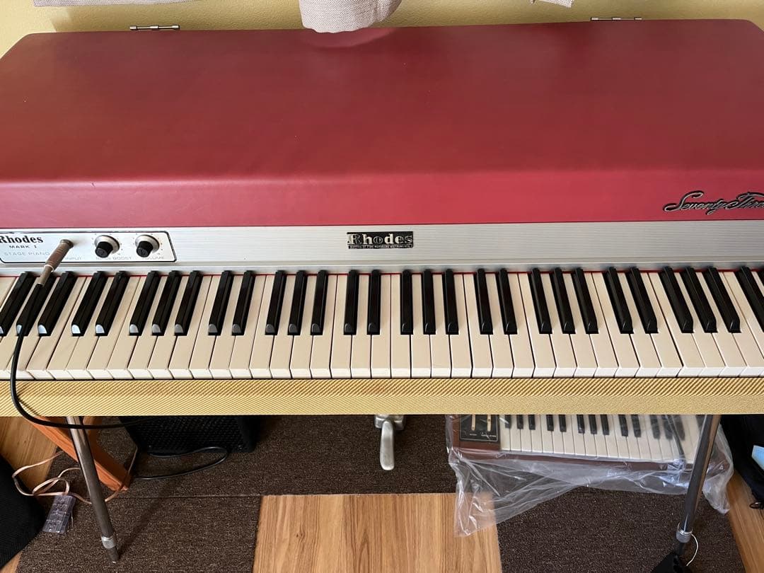 Rhodes Mk1 Stage 73鍵／1975年製