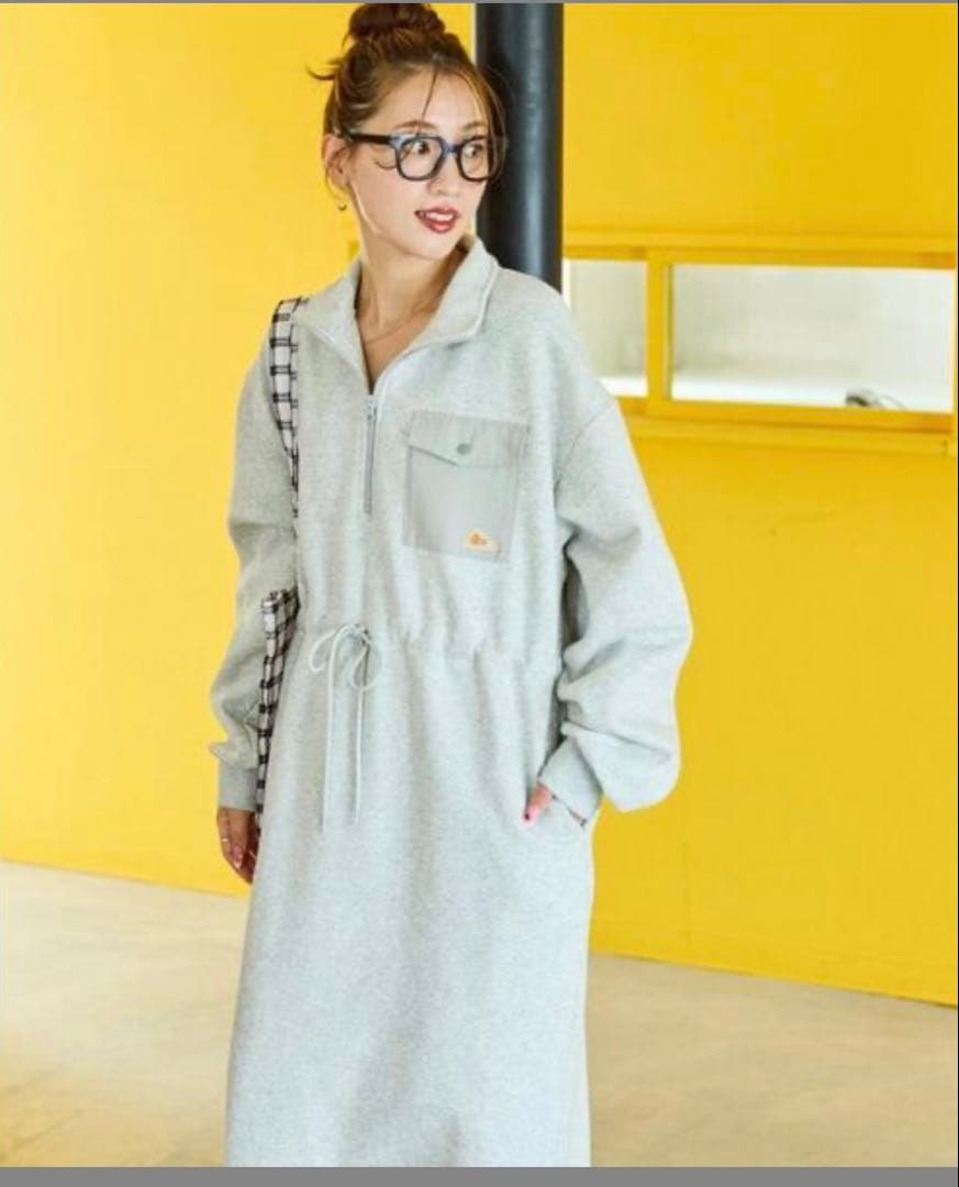 新品KELTY✖️FREAKSSTORE別注裏起毛ハーフジップウエストリボンワンピ