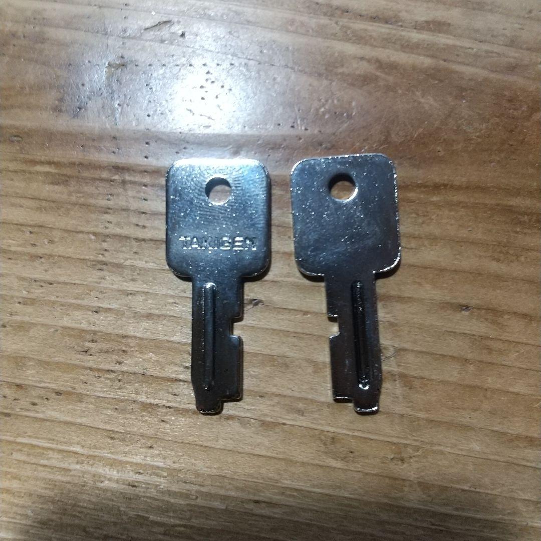 (鉄箱) スーパーカブ リアボックス (Hマーク)