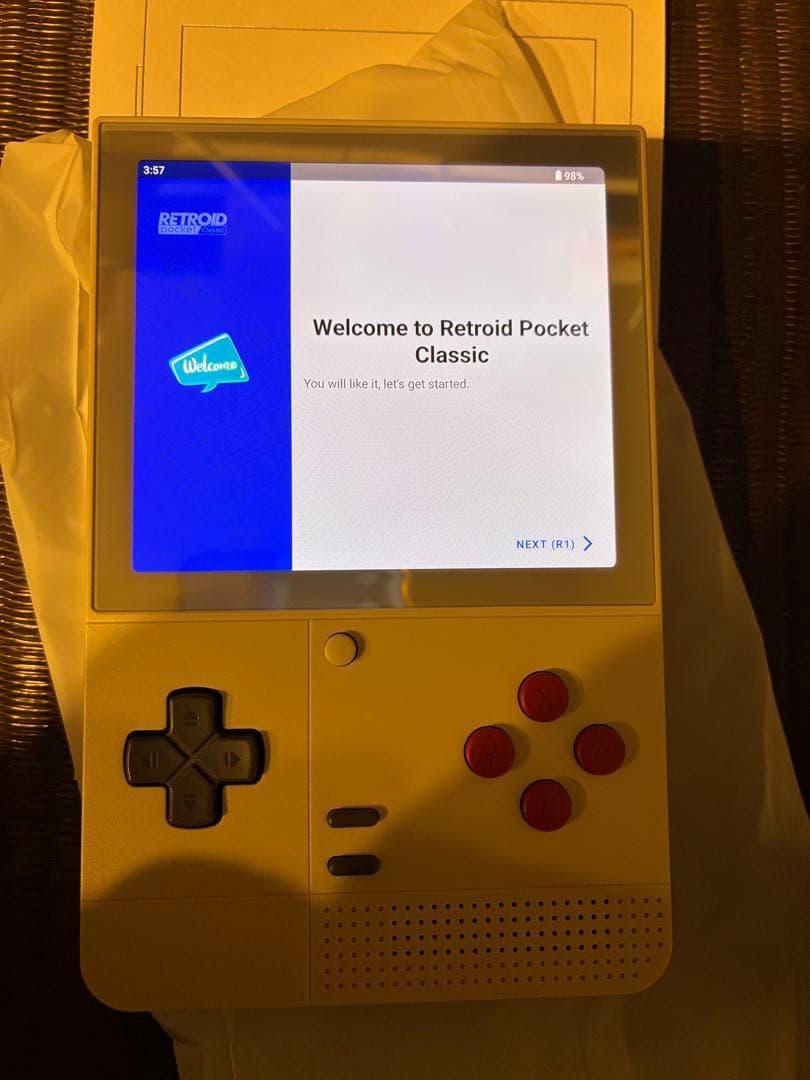 Retroid Pocket Classic ホワイト