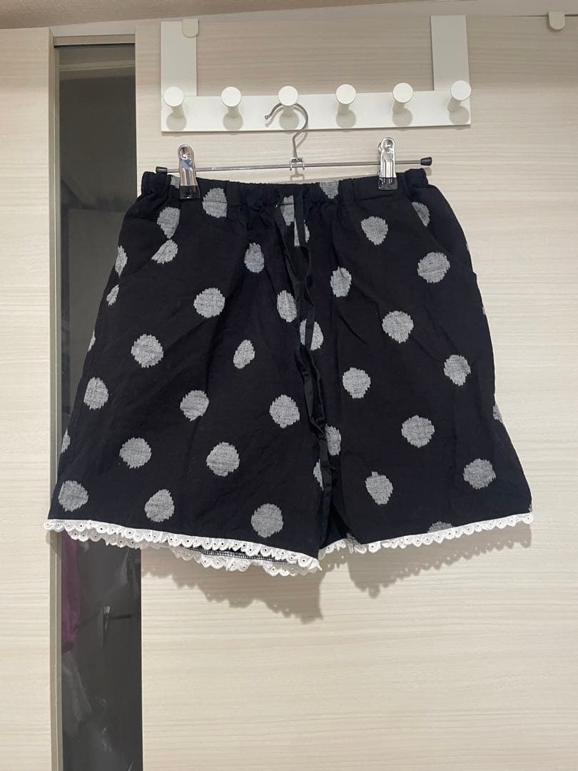 KATIE MISS DOTTIE ドットショートパンツ　フリーサイズ　ブラック
