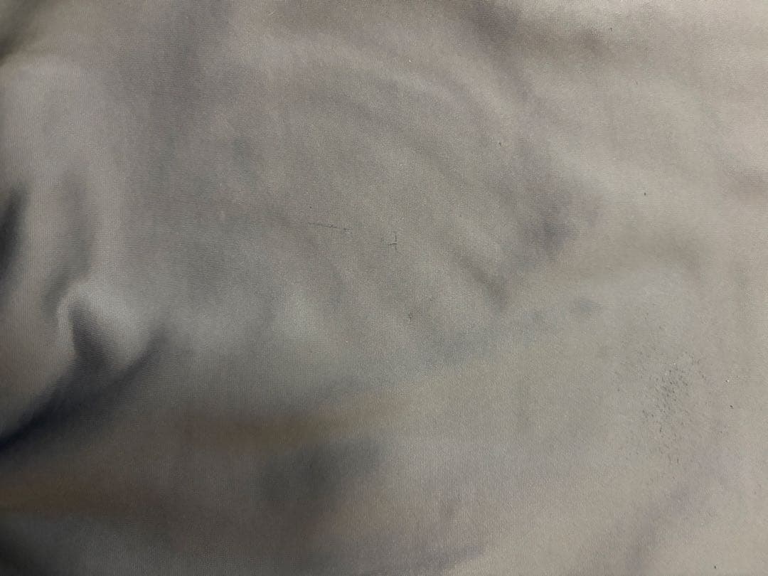 NEUTRALWORKS．PILEUS フーディー