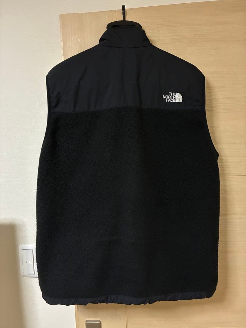 【ノースフェイス】デナリベスト ブラック Lサイズ