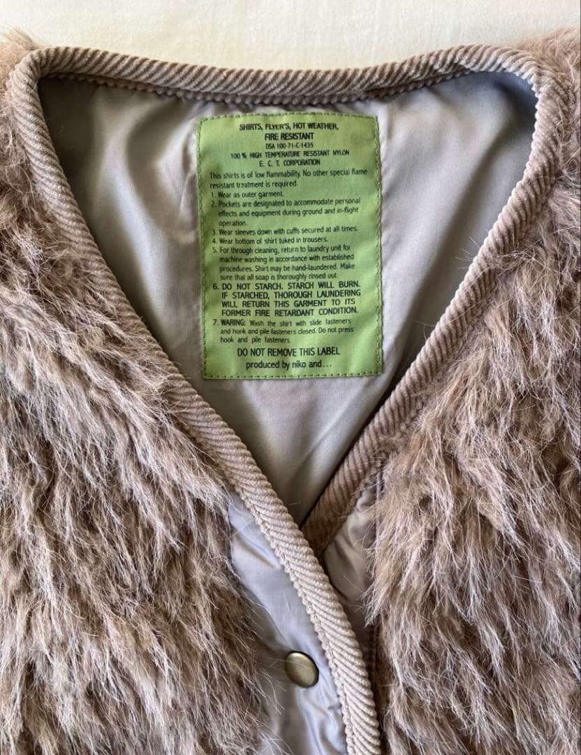 【美品】niko and... アソートファーベスト モカ 完売品✳︎着用1回✳︎