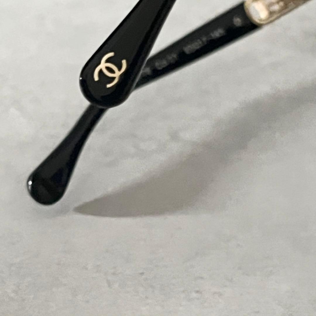 CHANEL サングラス　ココマーク　サイドロゴ　ケース付き