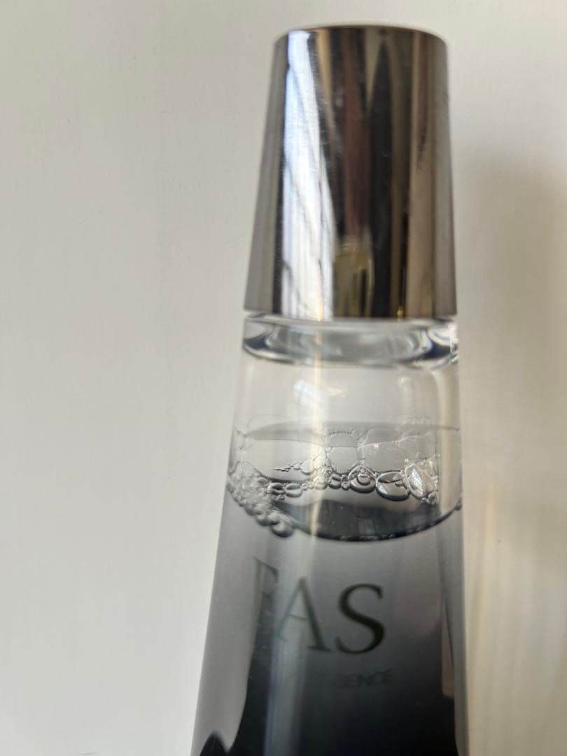 FAS ザ ブラック エッセンス　デイクリーム　ミニクリーム付き