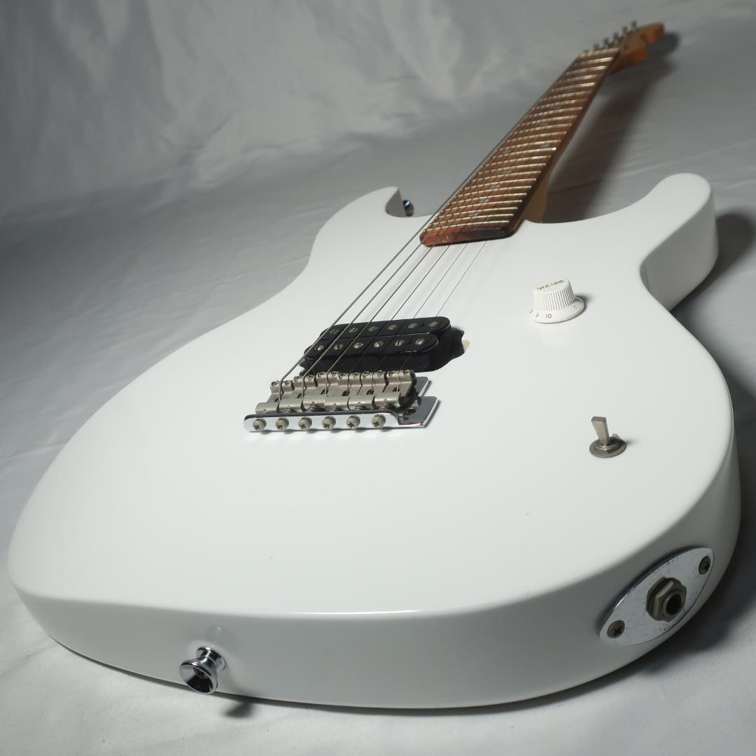 クルーソンデラックスペグ装備 キルスイッチ搭載 エレキギター ホワイト ケース付