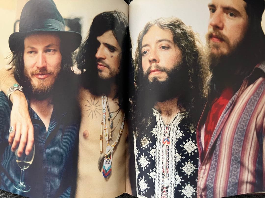 『Family 』 Lauren Dukoff