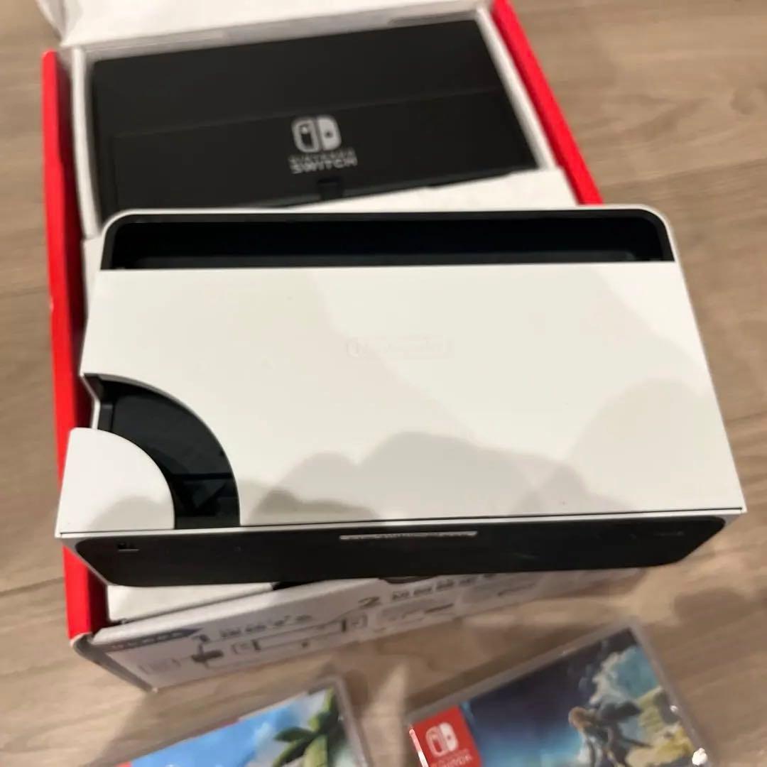 Nintendo switch 有機ELモデル　ソフト多数 プロコンセット
