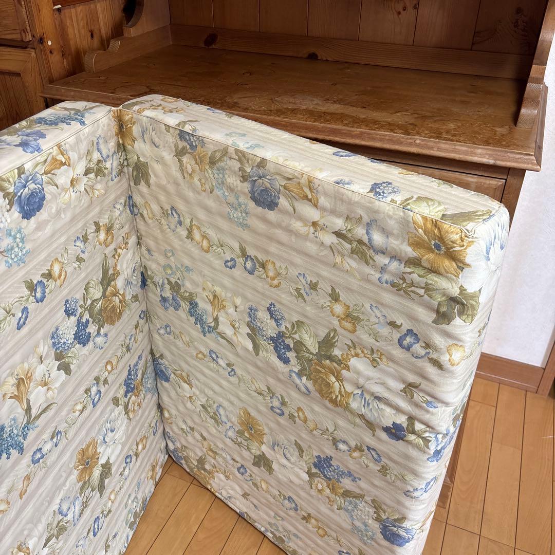 西川　ムアツ布団　三つ折り マットレス　シングル　健康敷きふとん