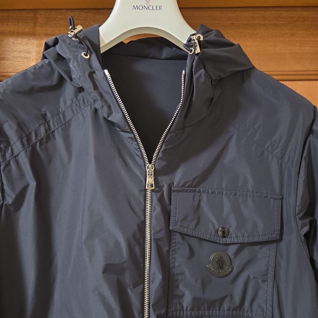 MONCLER ネイビー ナイロンジャケット
