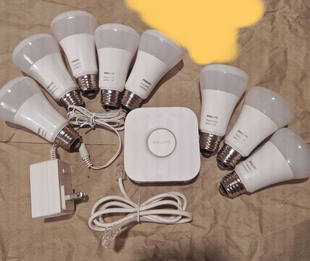 Philips Hueブリッジ&電球8個セット