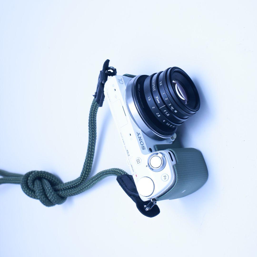 SONY NEX-5T ボディ　単焦点レンズ　バッテリー充電器