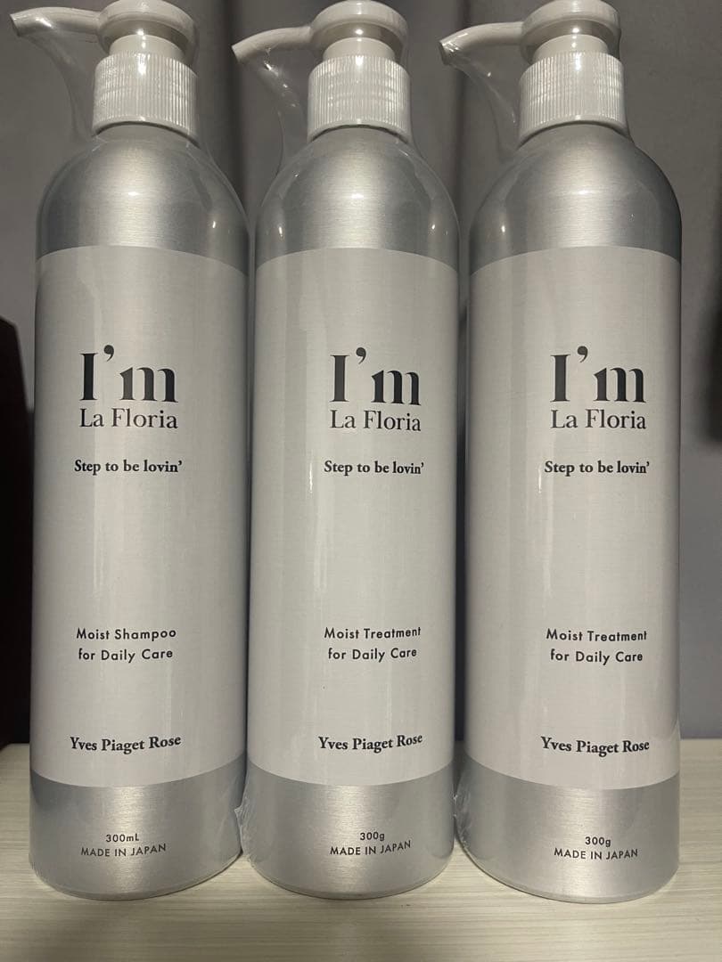 新品 I'm La Floria モイストシャンプー1トリートメント×2