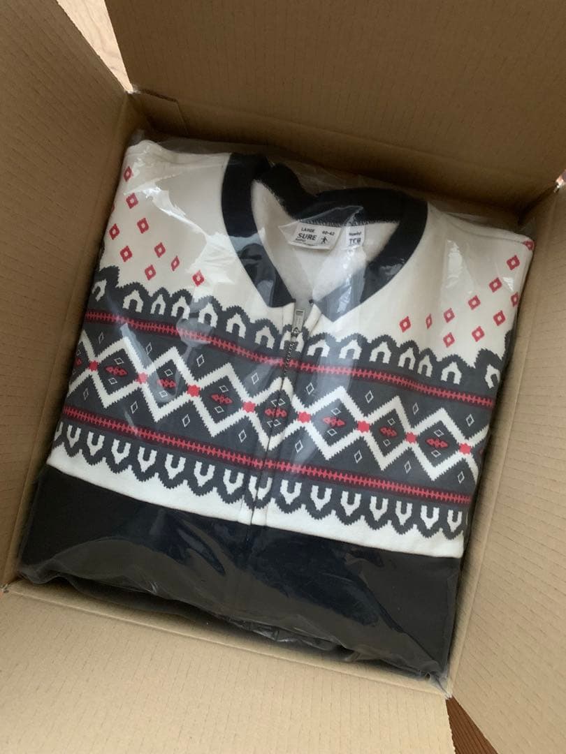 TCB SURE XX DEVELOPMENT 雪柄ジップアップスウェット