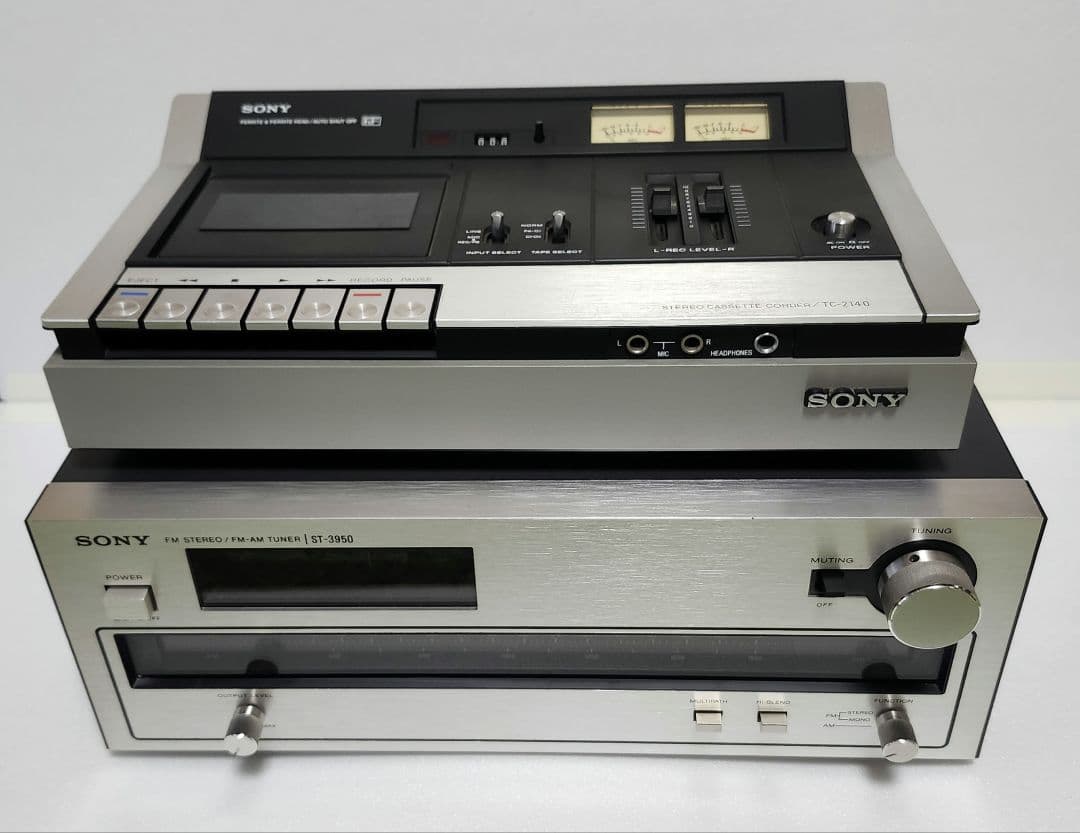 SONY ST 3950とTC-2140 チューナーとカセットデッキ　中古美品