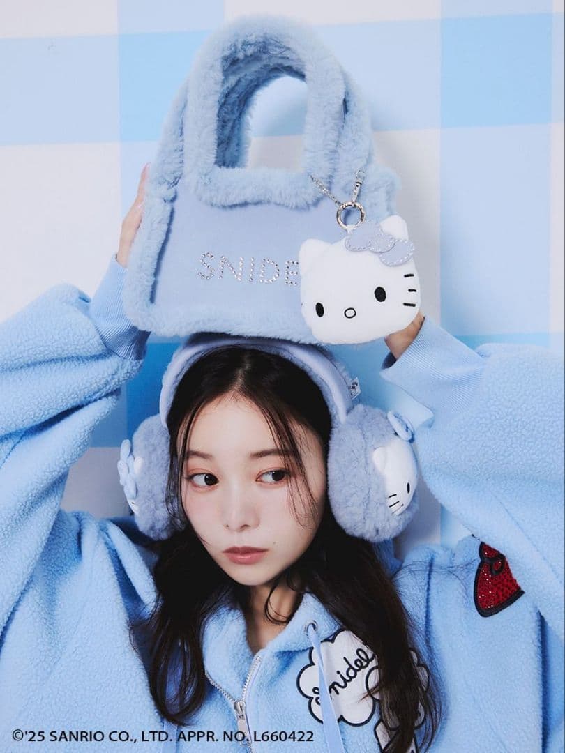 O*♡様 最安値 SNIDEL スナイデル【HELLO KITTY】プレミアムパ