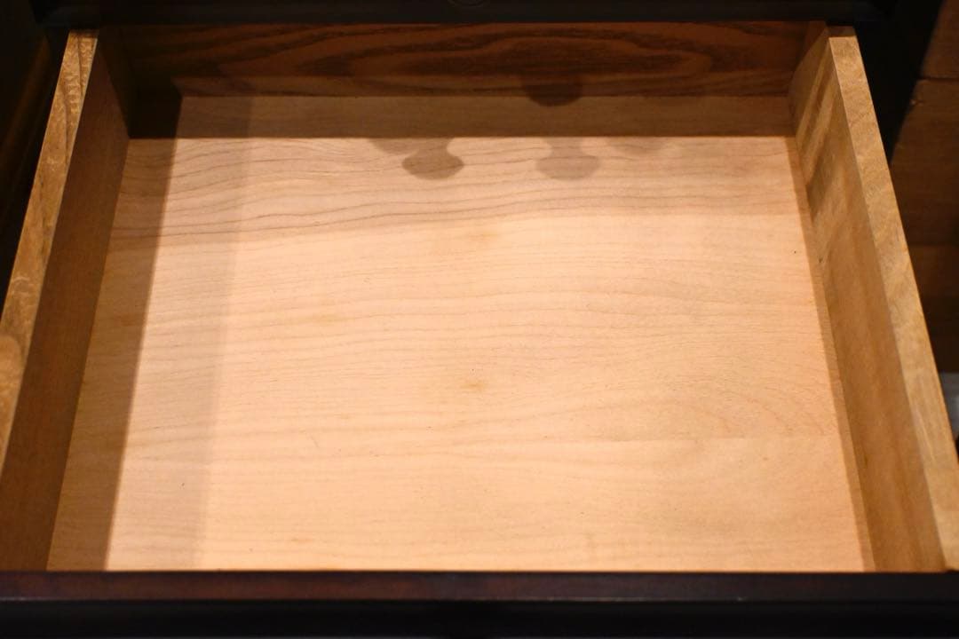 直接引取り可　民芸家具　ダークブラウン6段チェスト