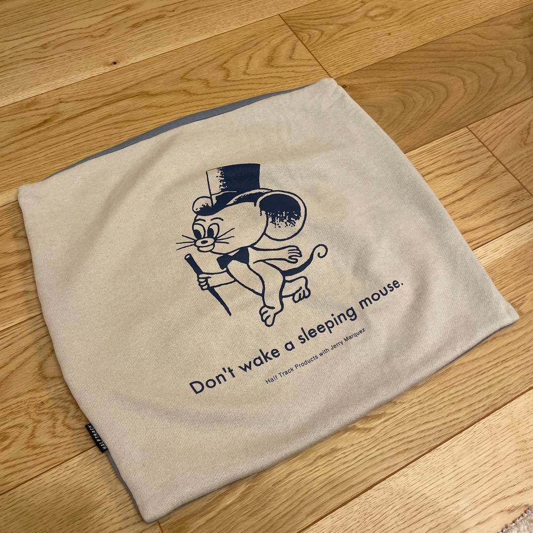 ノンスリープクッション スクエア ジェリーマルケス 鵜飼