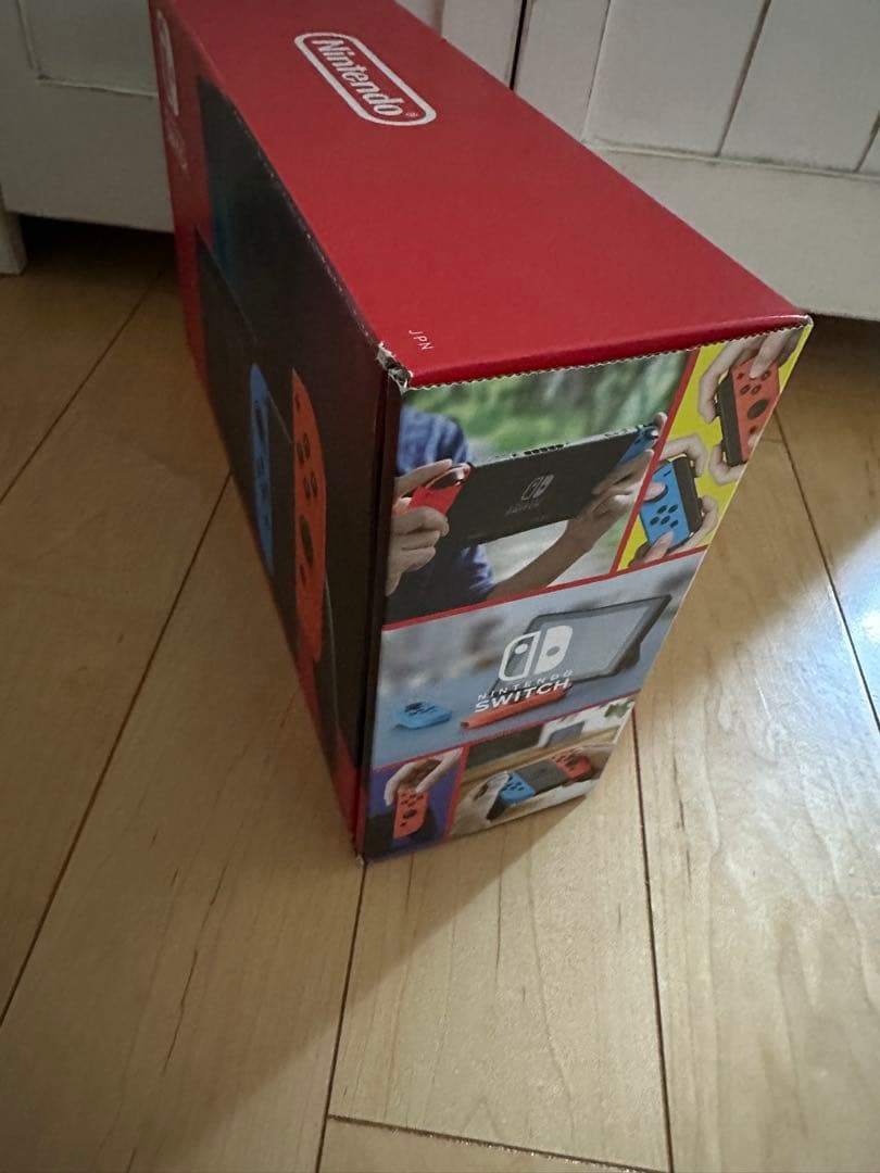 Nintendo Switch 本体 青/オレンジ Joy-Con付き　バッグ付