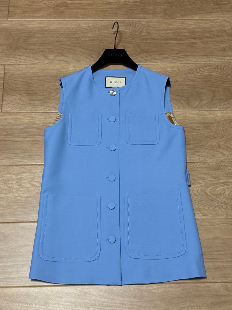 GUCCI ベスト ブルー 40