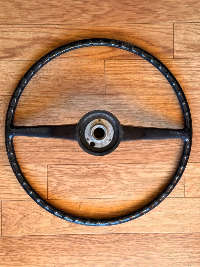 VW純正 2スポーク ステアリングホイール ブラック ビートル／68〜71年