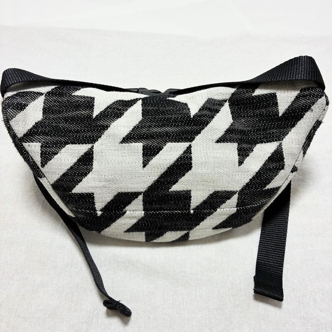 artipoppe/アーティポッペ　マジックベルトバッグ ツイード BW