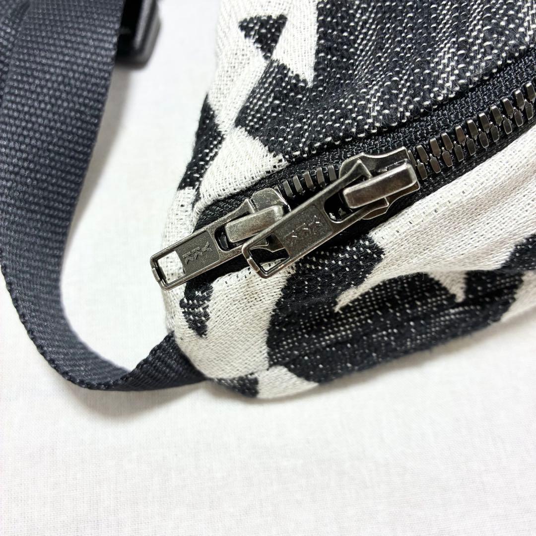 artipoppe/アーティポッペ　マジックベルトバッグ ツイード BW