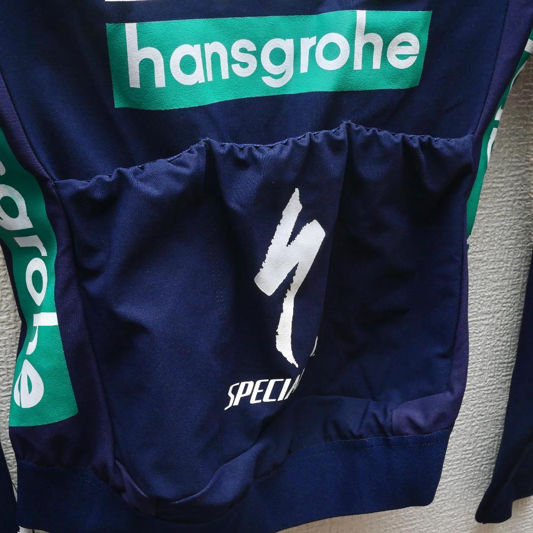 選手支給品 レッドブルボーラハンスグローエ ソフトシェルジャケット プロチーム