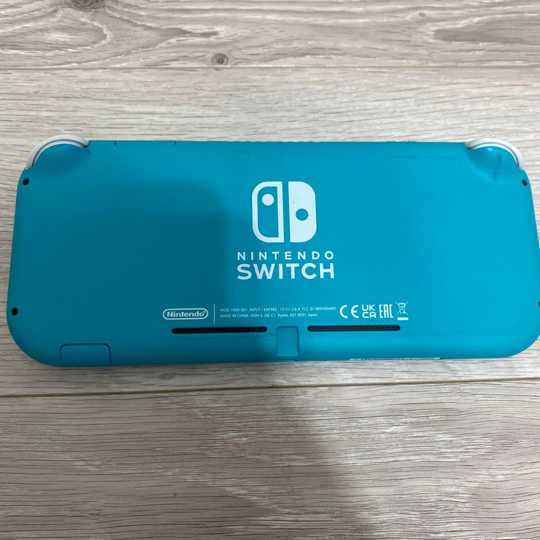 任天堂　Switchライト