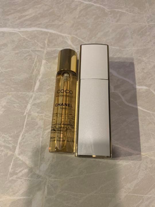 シャネル　フレグランス　美品