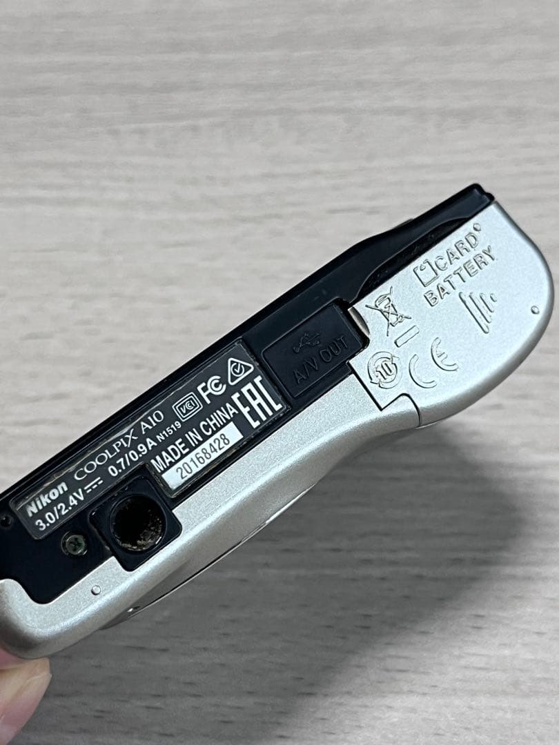 Nikon COOLPIX A10 デジカメ